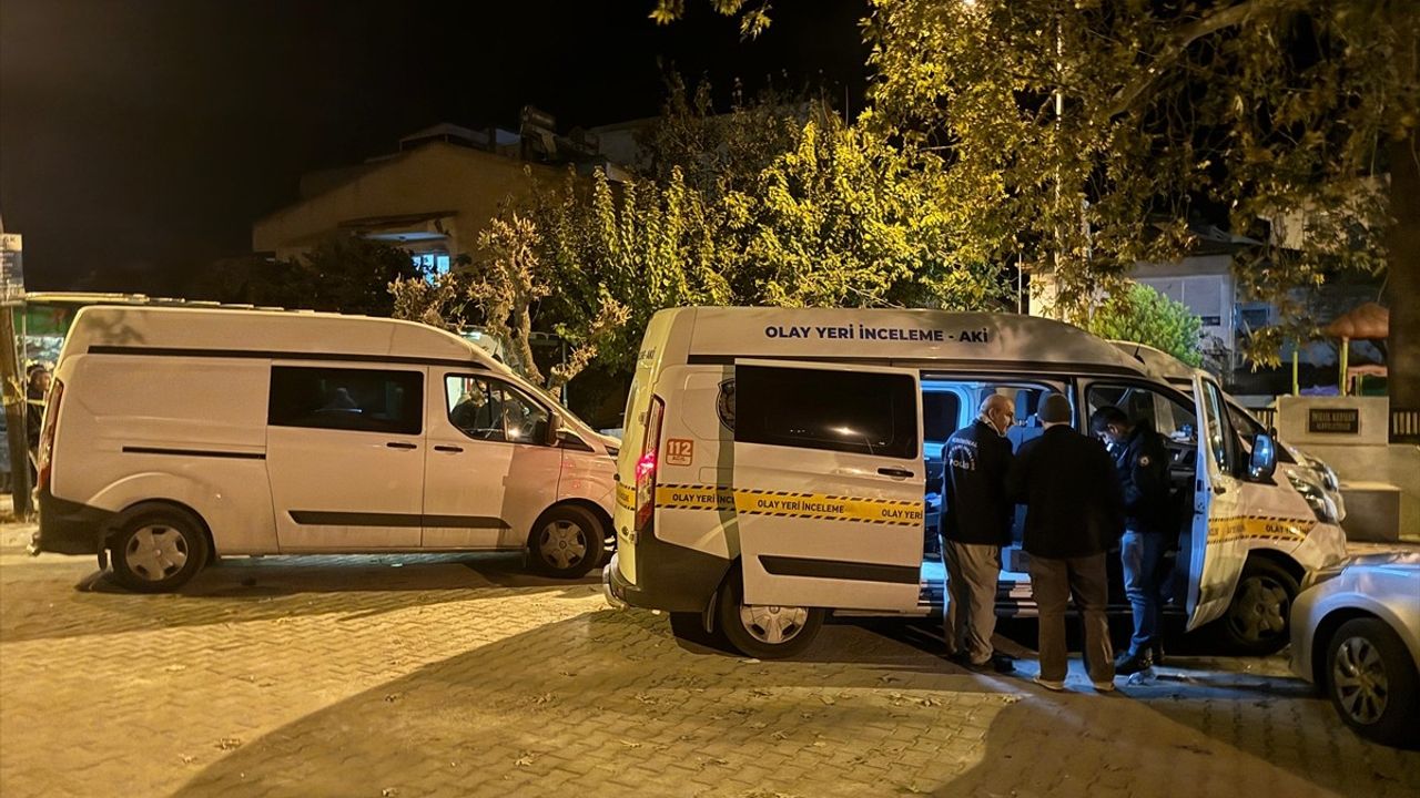 İzmir Seferihisar'da Polis Ekibine Silahlı Saldırı: 3 Yaralı