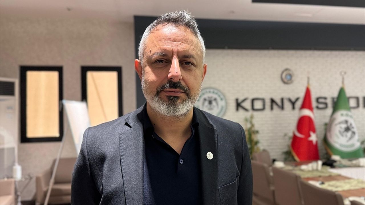 Konyaspor Başkanı Ömer Korkmaz'dan Hakemlerin Kararlarına Eleştiri