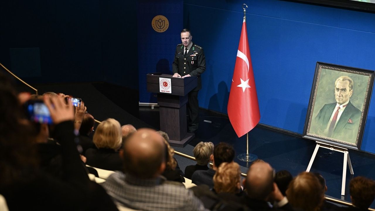 New York'ta Atatürk, 86. Yılında Anıldı