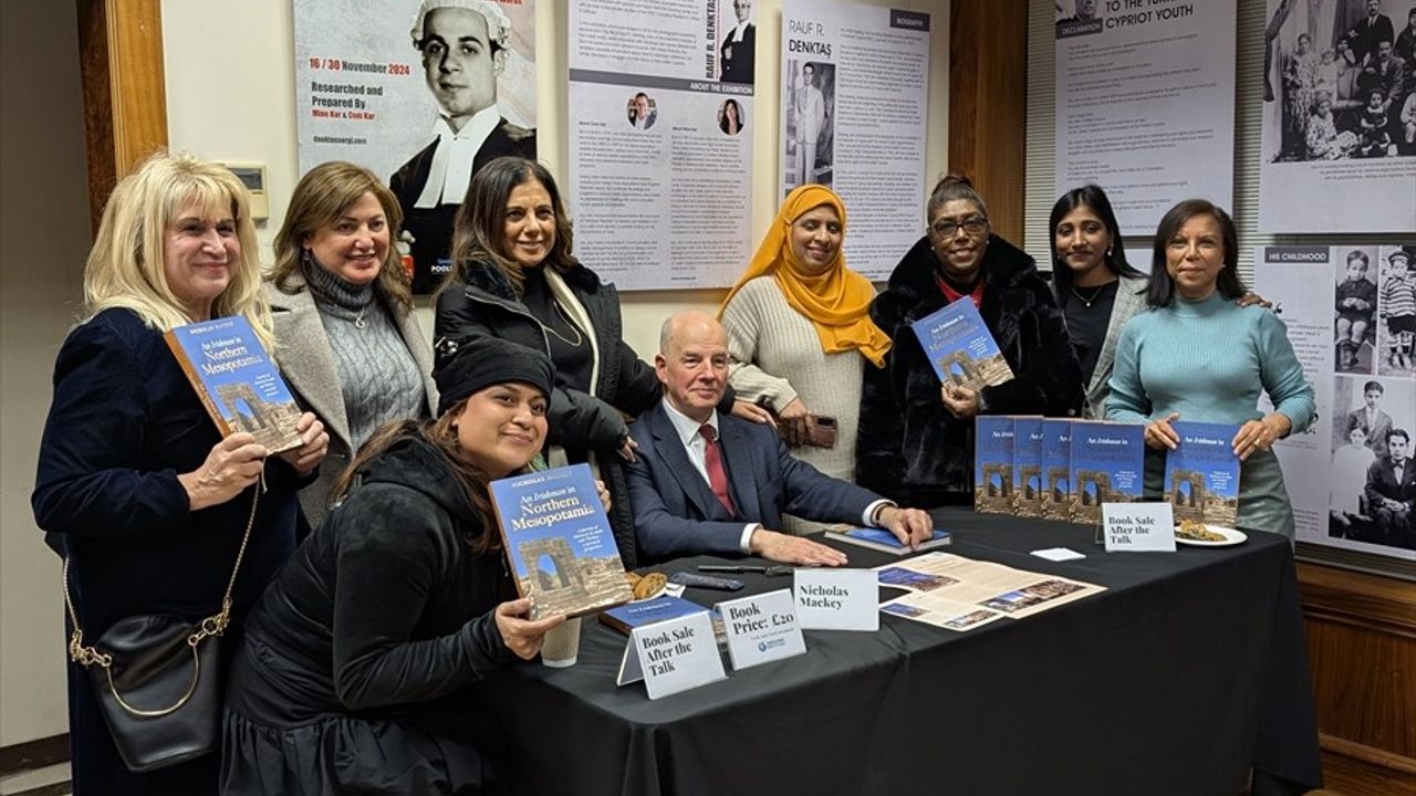 Nicholas Mackey, Türkiye'nin Güneydoğusunu Londra'da Anlattı