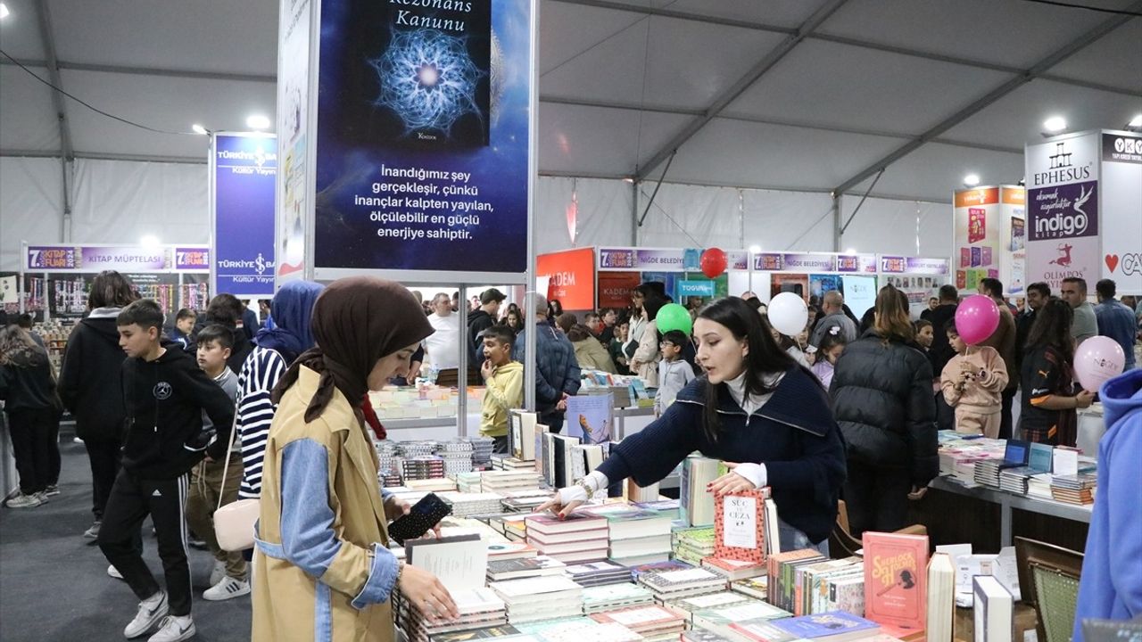 Niğde 7. Kitap Fuarı 2023'te Kapılarını Açtı