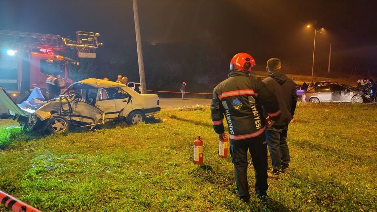 Sakarya'da Korkunç Kaza: Karı Koca Hayatını Kaybetti