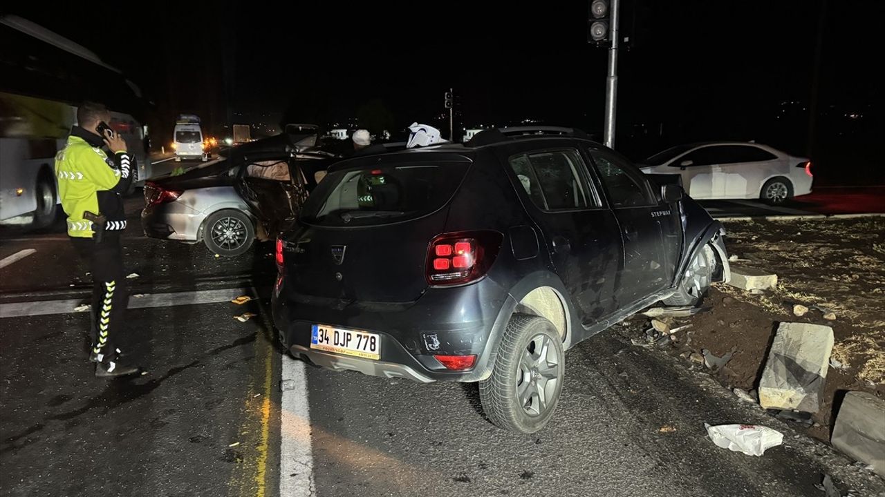 Şanlıurfa'da Feci Trafik Kazası: 1 Ölü, 6 Yaralı