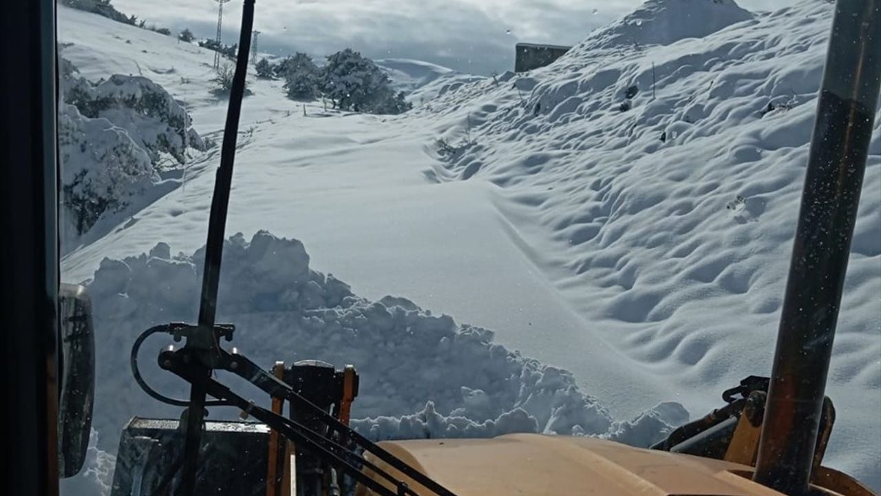 Tokat'ta Kar Nedeniyle Mahsur Kalan 6 Kişi Kurtarıldı