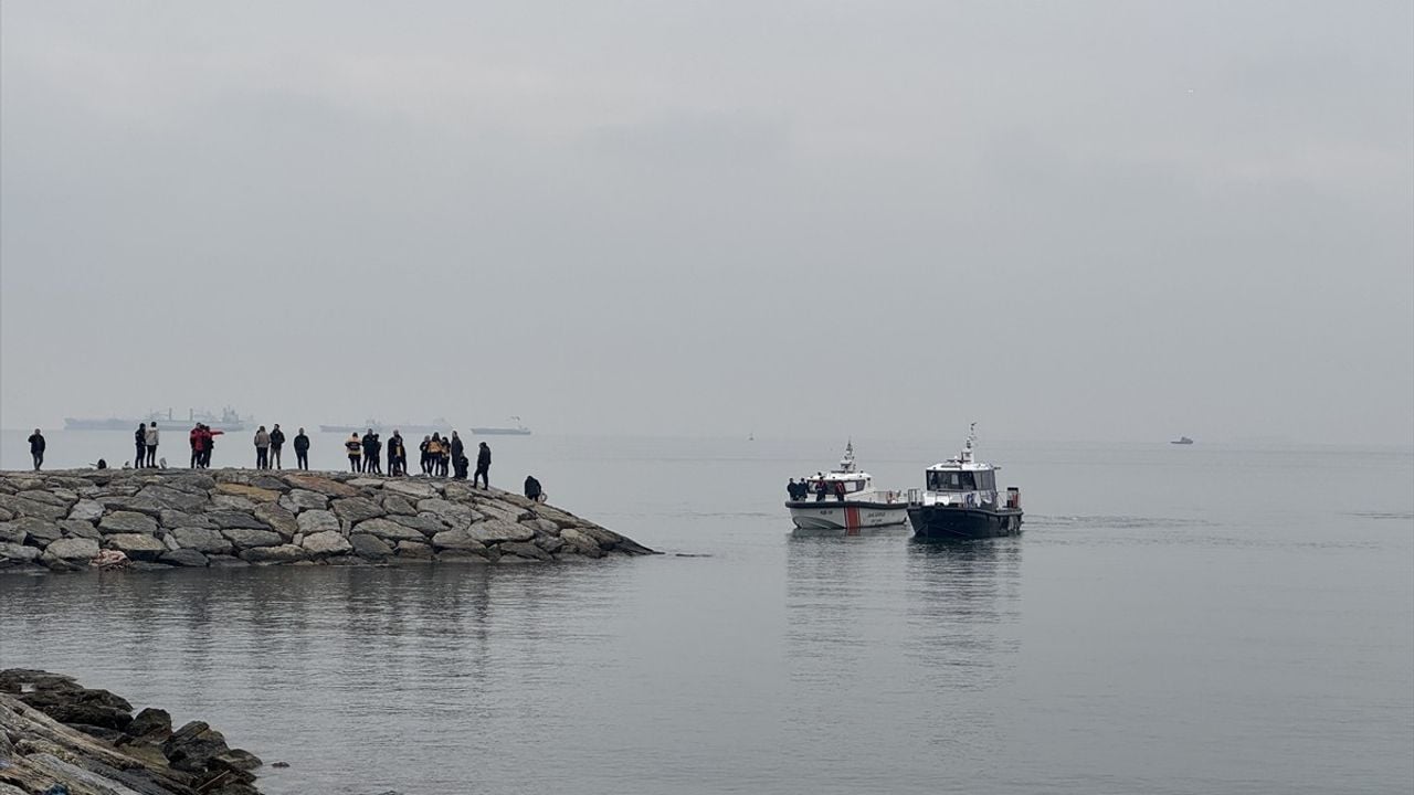 Tuzla Sahilinde İki Ceset Bulundu: Olay Yeri İncelemeleri Devam Ediyor