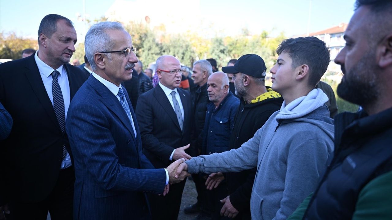 Ulaştırma Bakanı Uraloğlu'ndan Hızlı Tren Mütarekesine Vurgu