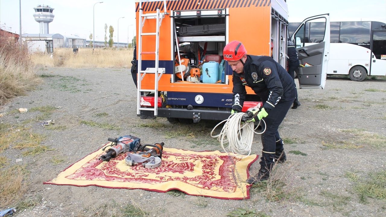 Van'daki PAK Ekibi Afetlere Hazırlanıyor