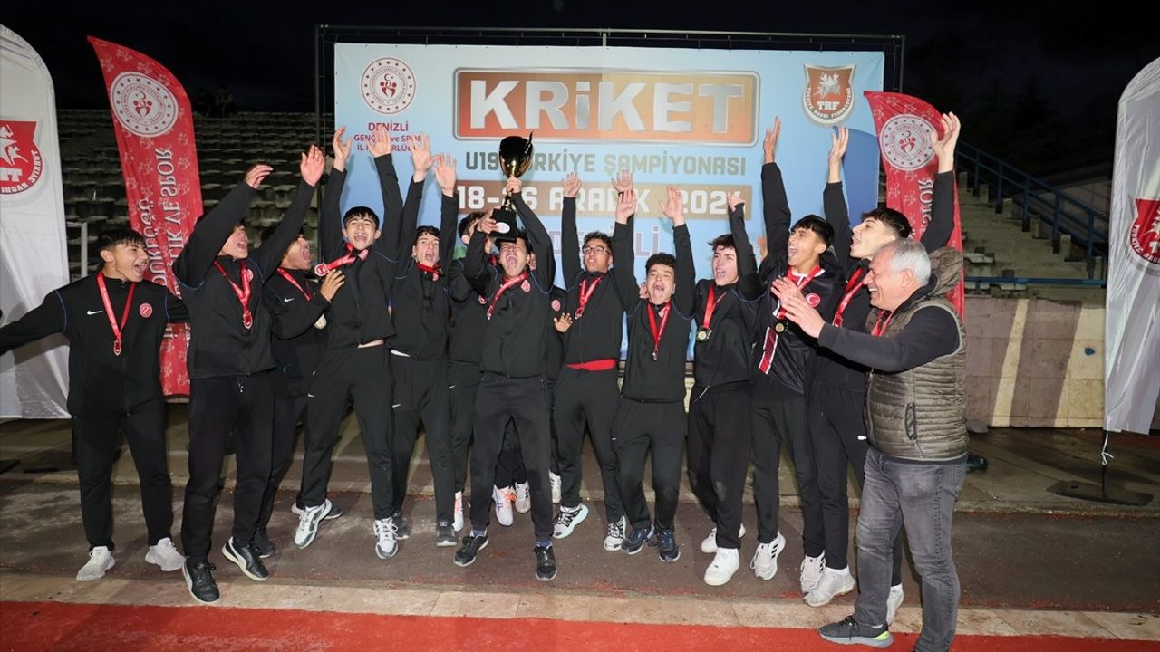 19 Yaş Altı Kriket Türkiye Şampiyonası Denizli'de Gerçekleşti