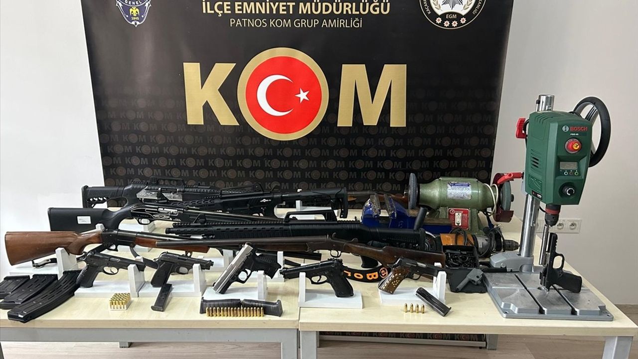 Ağrı'da Ruhsatsız Silah Ticareti Operasyonu: 16 Şüpheli Yakalandı