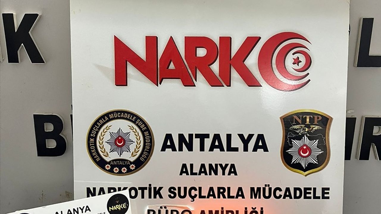 Alanya'da Uyuşturucu Operasyonu: 700 Gram Eroin Ele Geçirildi