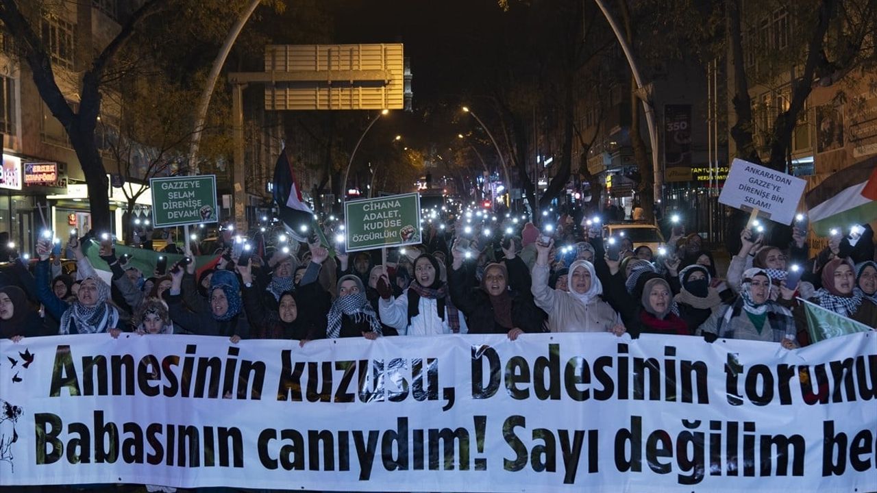 Ankara'da Gazze'ye Destek Yürüyüşü Düzenlendi