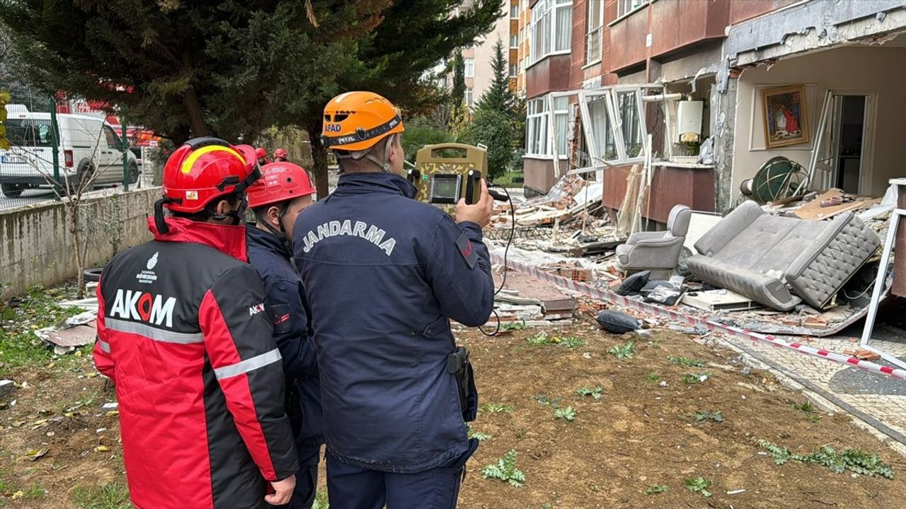 Beylikdüzü'nde Doğal Gaz Patlaması: 1 Ölü, 3 Yaralı