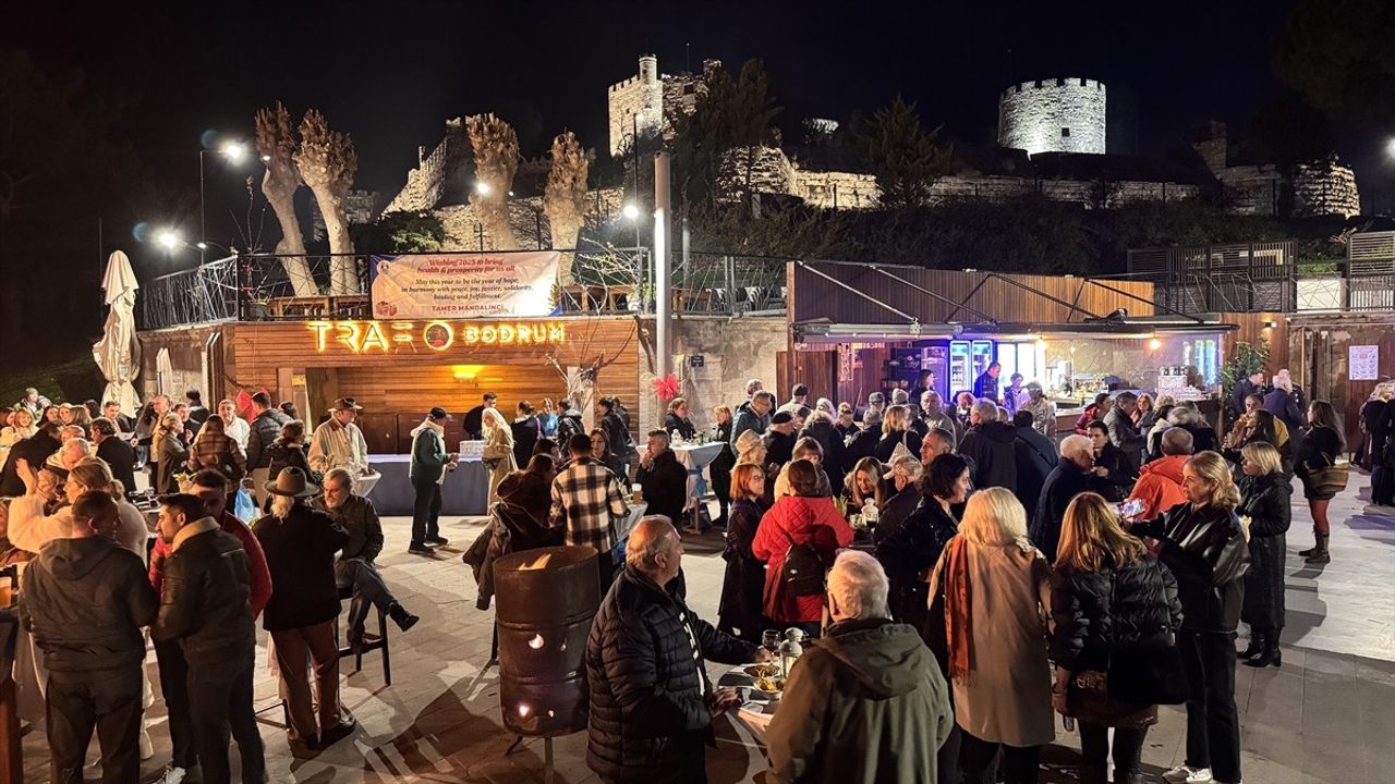 Bodrum'da Yabancı Uyruklulara Yılbaşı Etkinliği Düzenlendi