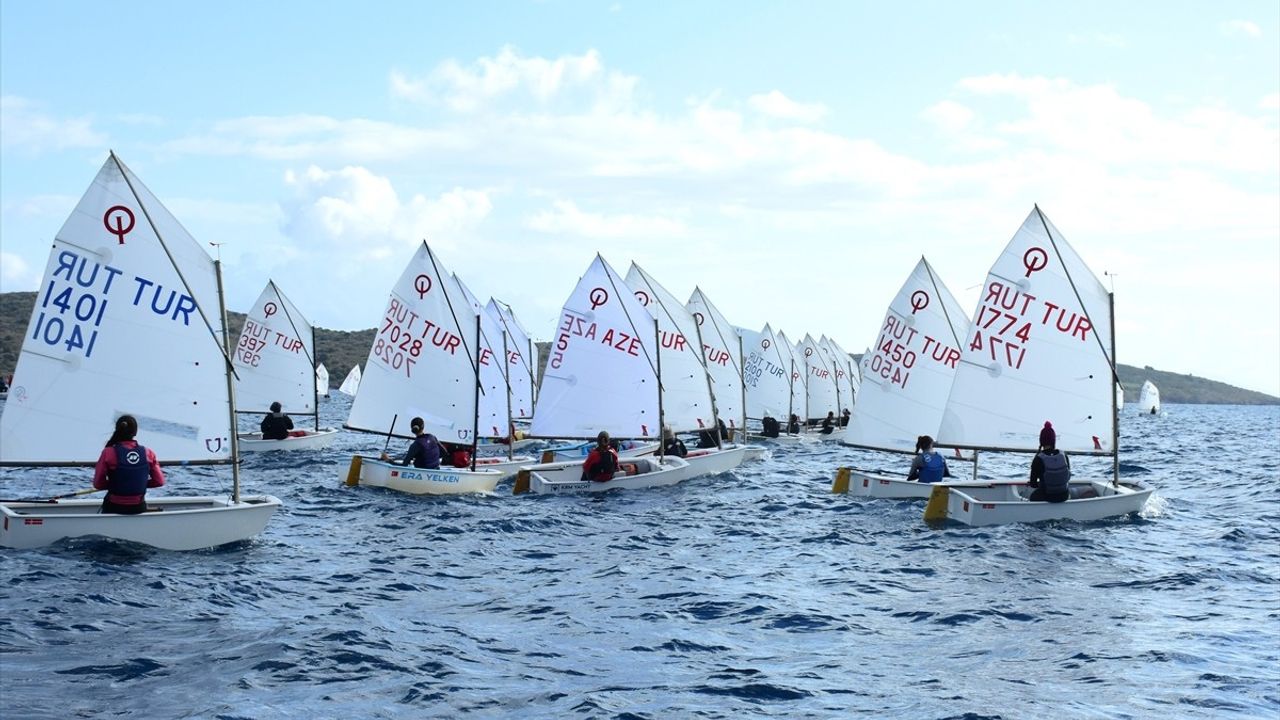 Bodrum'da Yosun Cup Yelken Yarışları Heyecanı Başladı