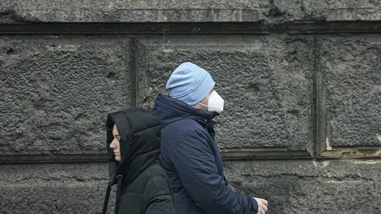 Bosna Hersek'te Hava Kirliliği Görüş Mesafesini Azaltıyor