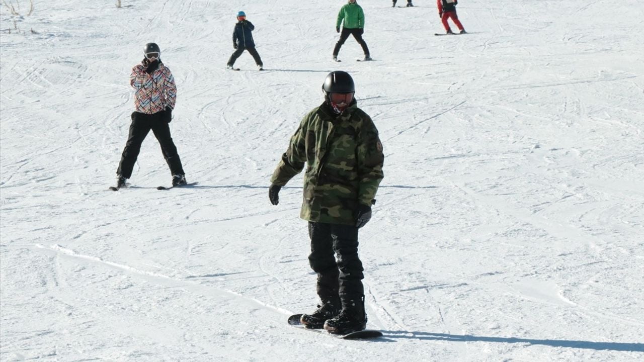 Erciyes Kayak Merkezi, Yılbaşı Tatili İçin %100 Dolulukla Hazır