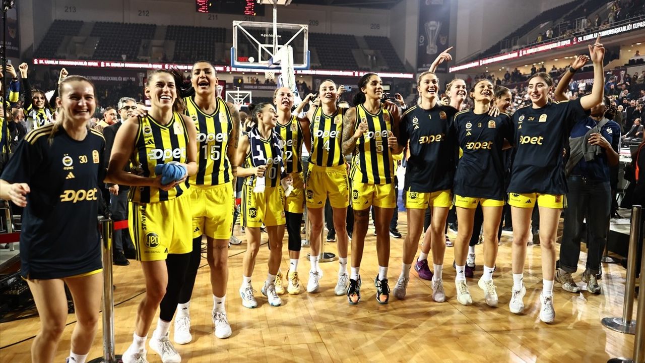 Fenerbahçe, Cumhurbaşkanlığı Kupası'nı 13. Kez Kazandı!