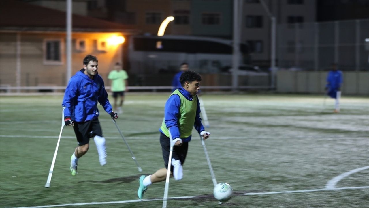 Gebze Belediyesi Ampute Futbol Takımı Geleceğin Yeteneklerini Yetiştiriyor