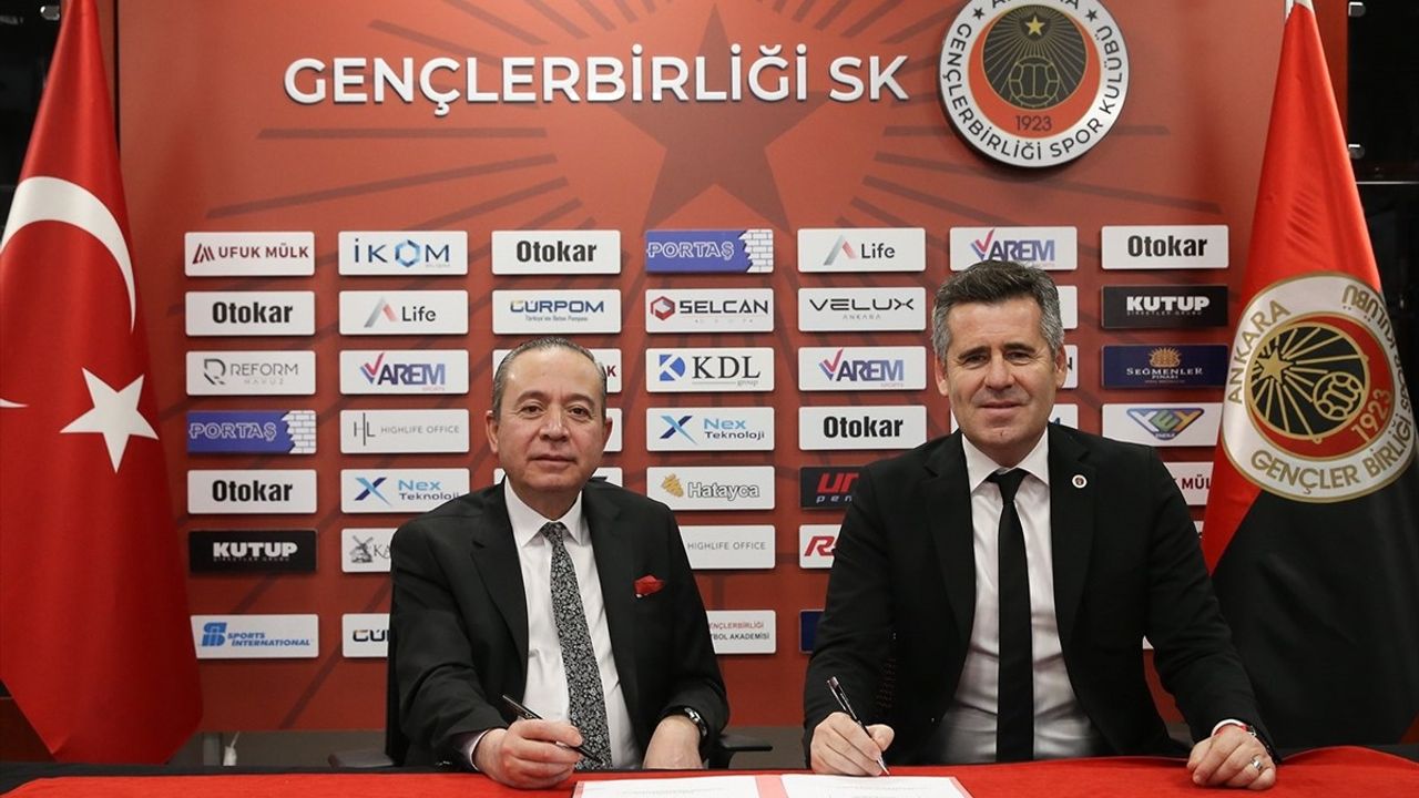 Gençlerbirliği, Hüseyin Eroğlu ile 1,5 Yıllık Sözleşme İmzaladı