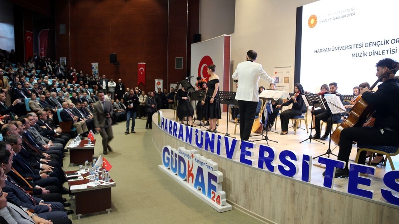 Güneydoğu Kariyer Fuarı Şanlıurfa'da Kapılarını Açtı