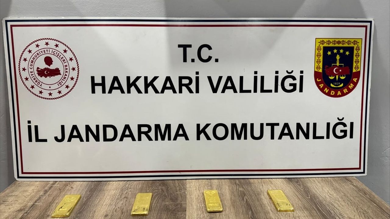 Hakkari'de 4 Kilogram Külçe Altın Ele Geçirildi