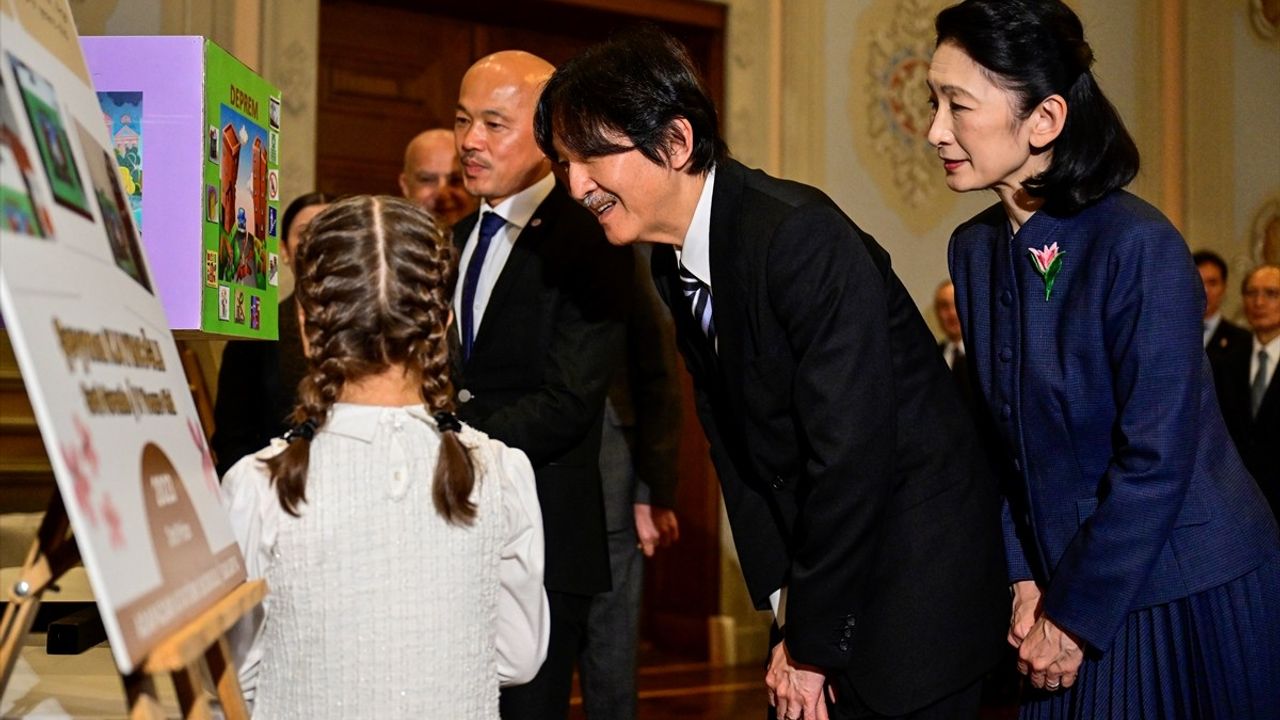 Japonya Veliaht Prensi ve Prensesi, İstanbul'da Öğrencilerle Afet Eğitimi Projesi Üzerine Görüştü