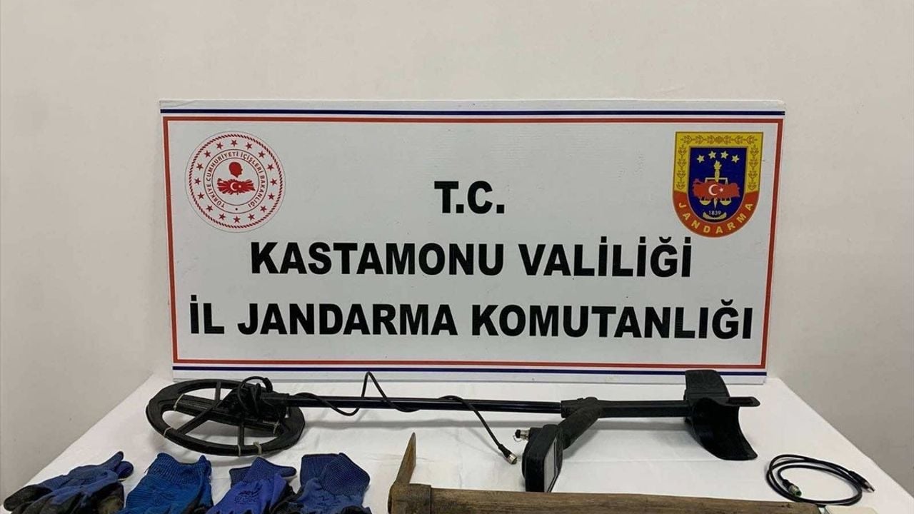 Kastamonu'da Kaçak Kazı Yapan İki Kişi Gözaltına Alındı