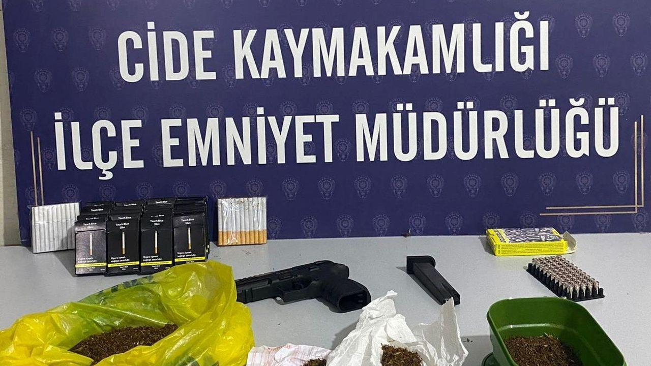 Kastamonu'da Uyuşturucu Operasyonu: 4 Zanlı Gözaltında