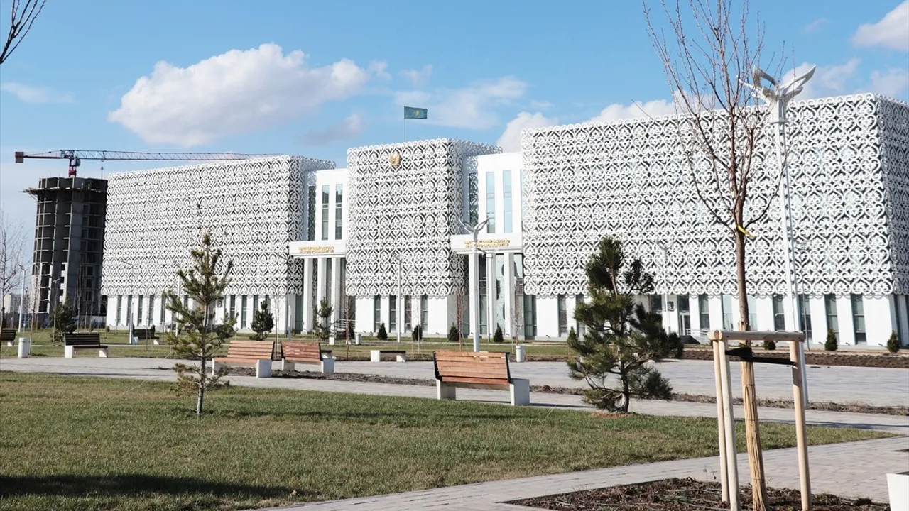 Kazakistan Meclisi'nden Türkistan'a Özel Statü: Tarihi Kente Yeni Bir Kimlik Kazandırıyor