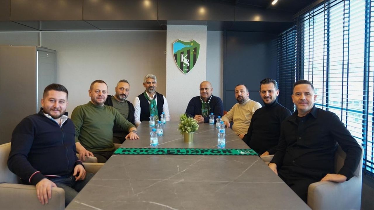 Kocaelispor'dan Yeni Hedef: İsmet Taşdemir ile Sözleşme İmzalandı