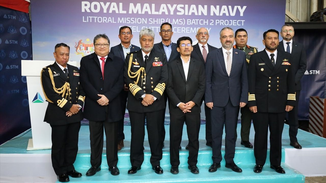 Malezya Korvet Projesinin Sac Kesim Töreni Gerçekleştirildi