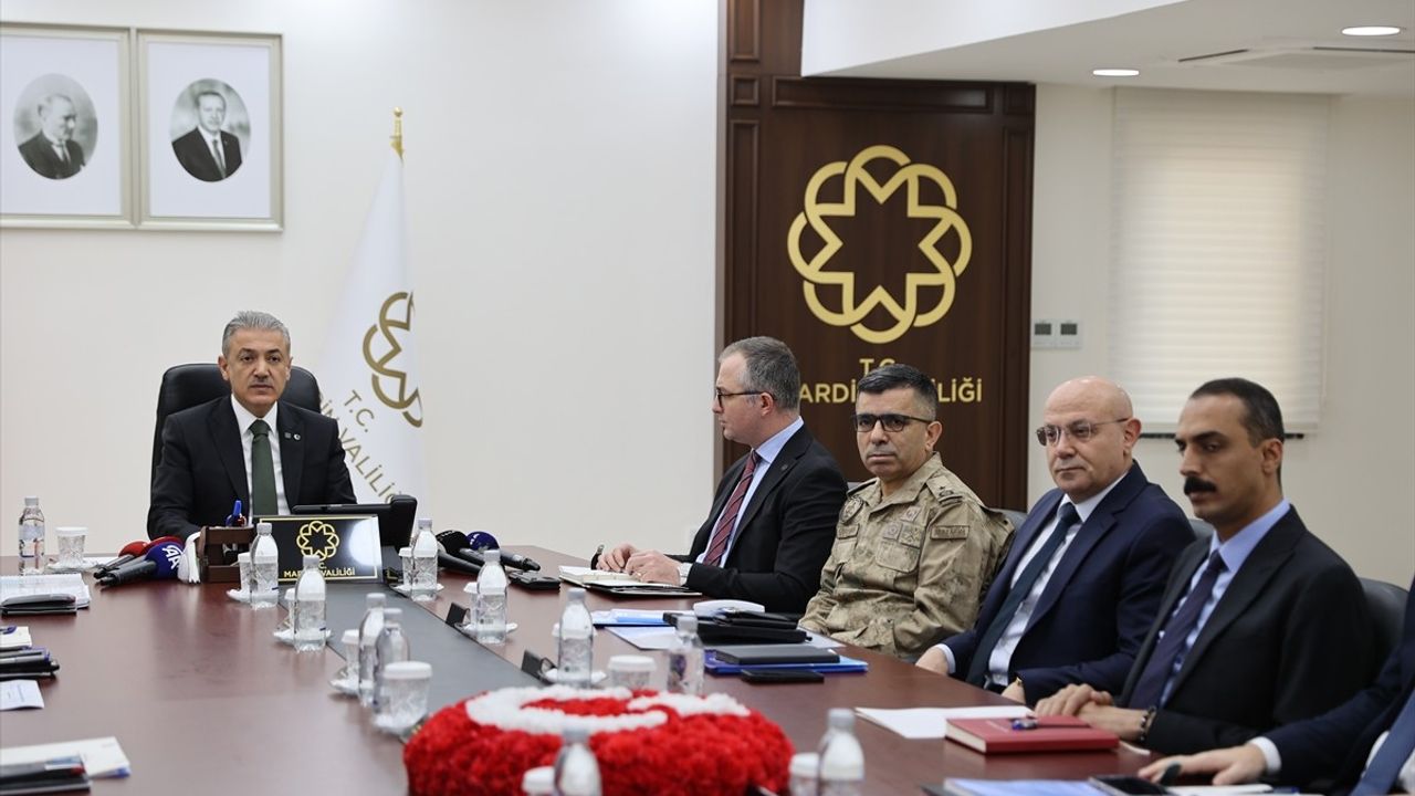 Mardin'de Yeni Yıl Güvenlik Toplantısı Gerçekleştirildi