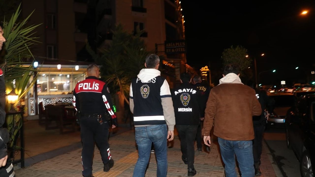 Mersin'de Konaklama Tesislerine Kimlik Bildirim Cezası
