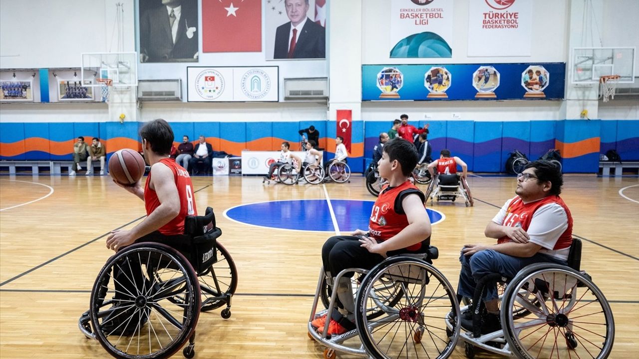 Milli Paralimpik Sporcular, Engelli Farkındalığını Artırmak İçin Buluştu