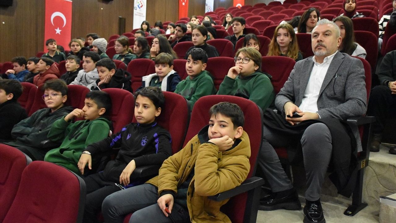 TUSAŞ Uçuş Test Pilotlarından Öğrencilere İlham Veren Mesajlar