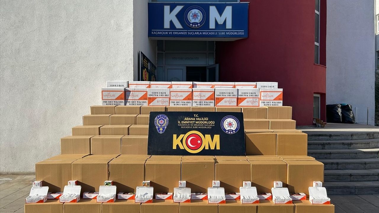 Adana'da Kamyonette 2 Milyon 350 Bin Makaron Ele Ge geçirildi