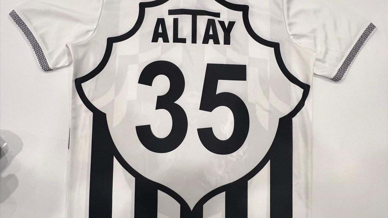 Altay Spor Kulübü 111. Yıl Dönümüne Özel Forma Üretti