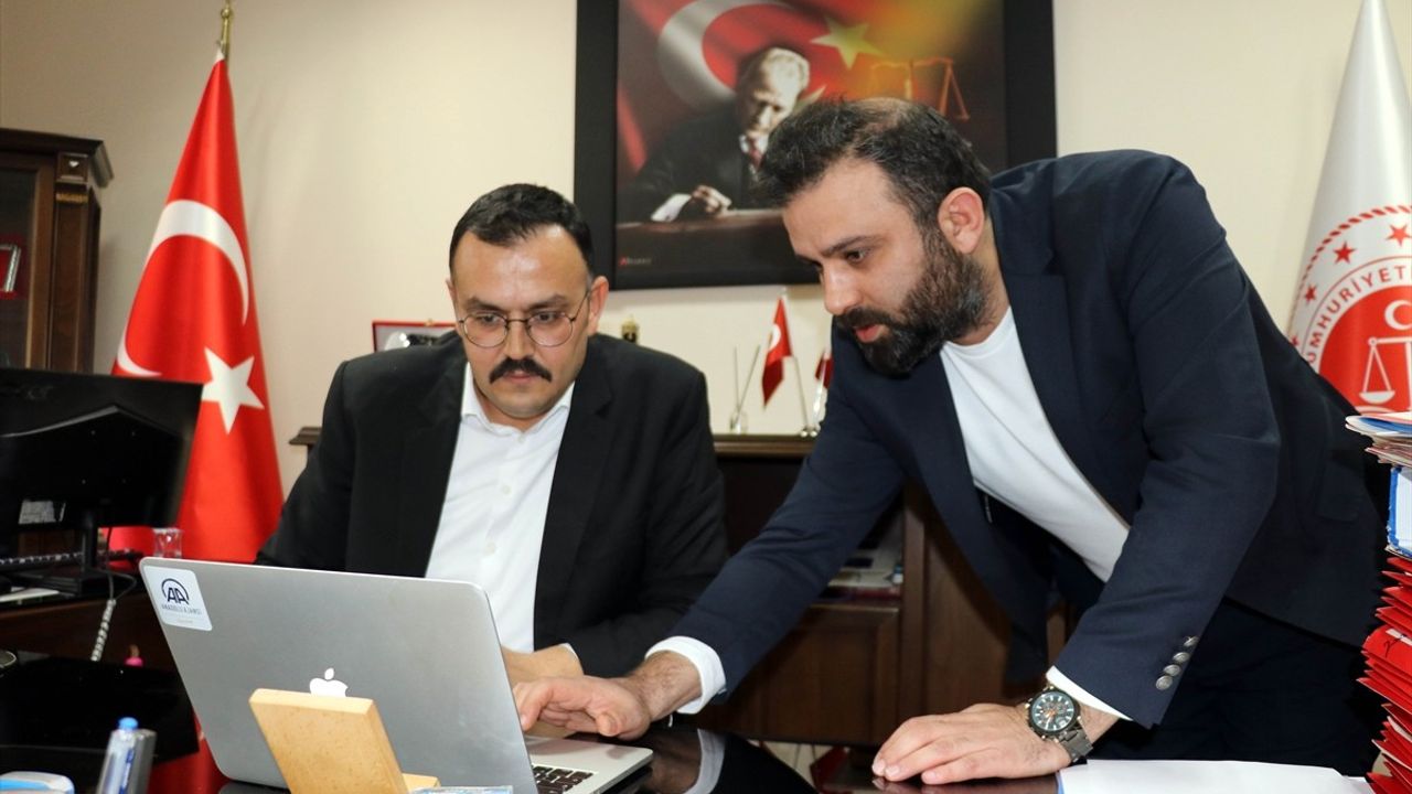 Amasya Başsavcısı Fatih Kocaman, Anadolu Ajansı'nın Oylamasında Yer Aldı