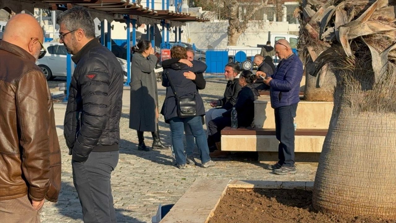 Antalya'da Falezlerden Düşen Gençten Kayıp: Cansız Bedenine Ulaşıldı