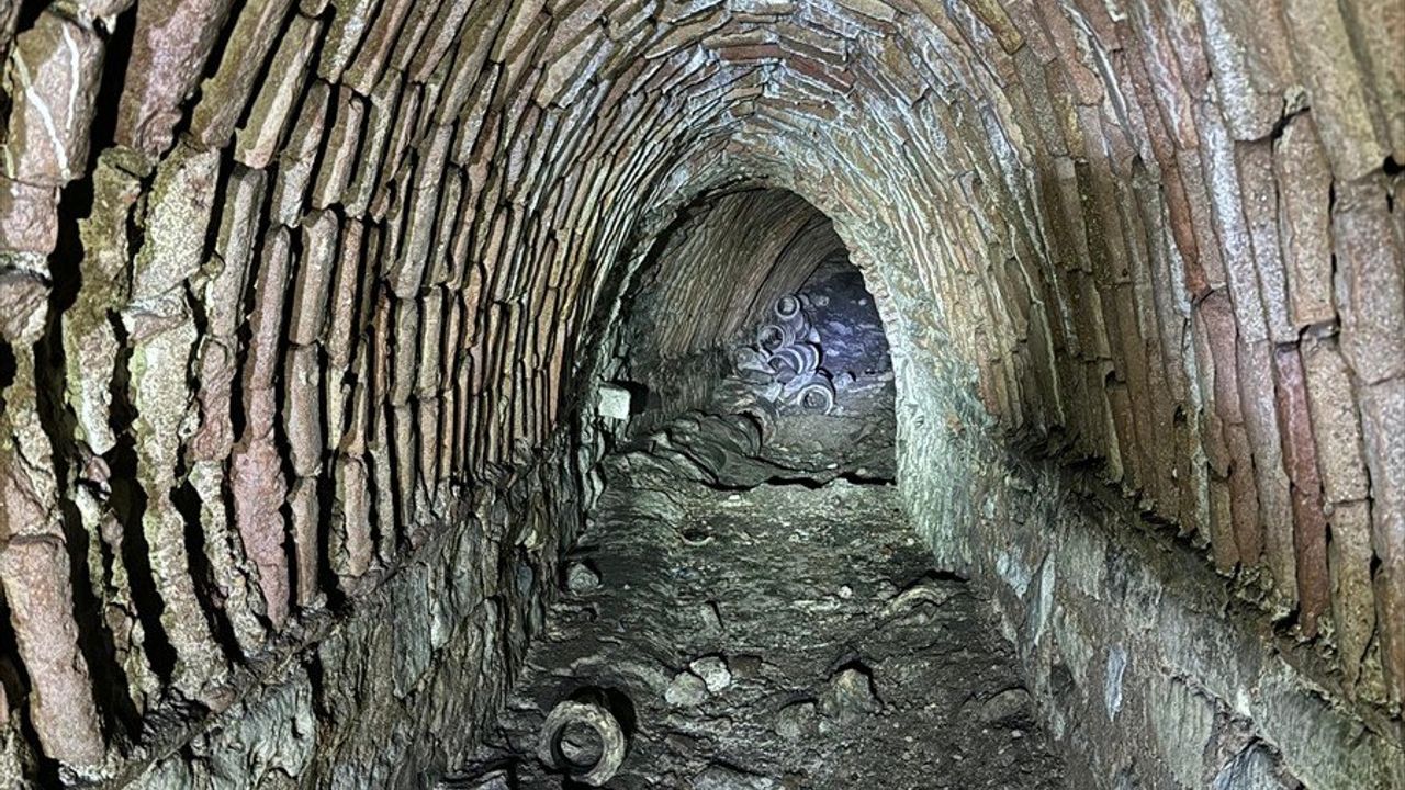 Ayasofya'nın Yer Altı Yapıları Temizlenerek Ziyarete Açılacak