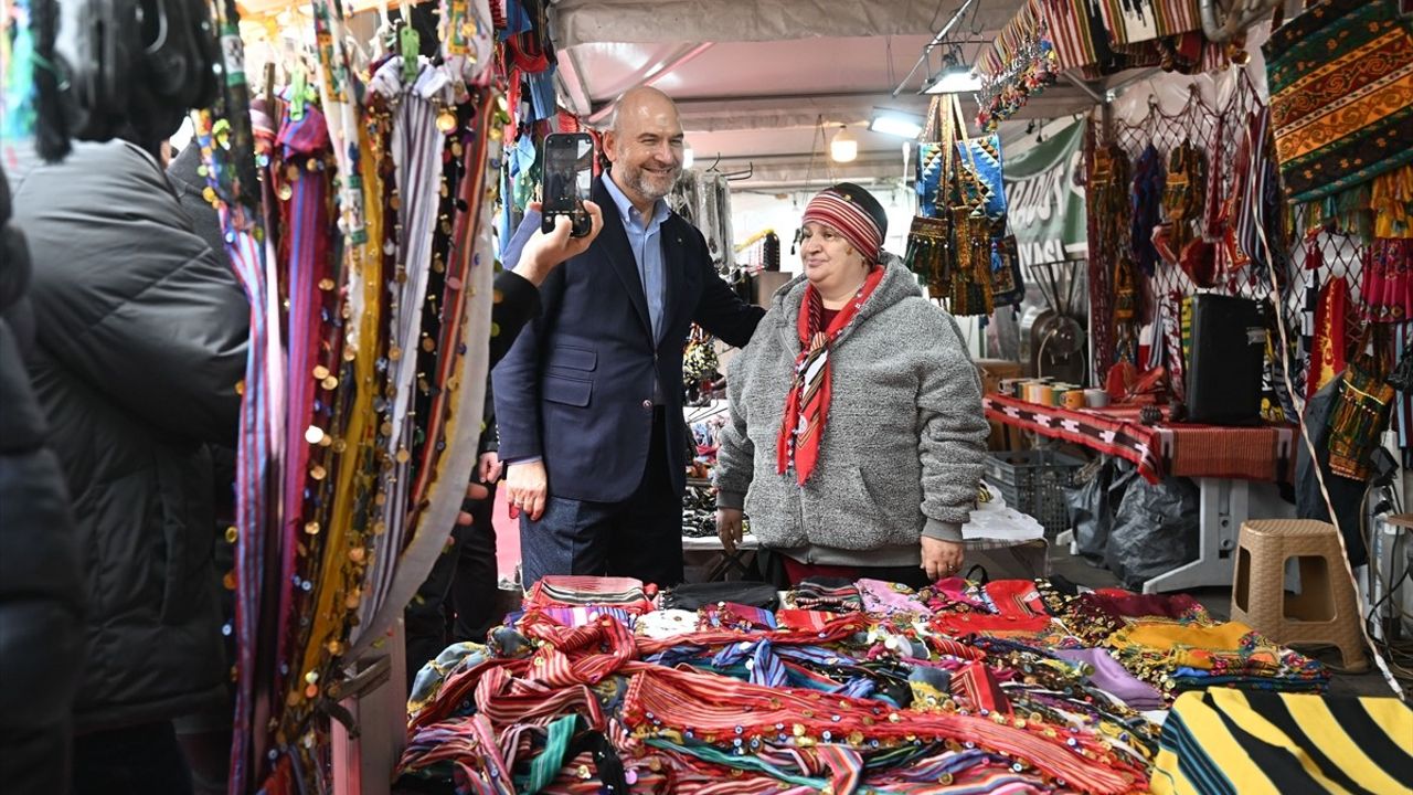 Bahçelievler'de '4. Geleneksel Hamsi Festivali' Coşkuyla Kutlandı