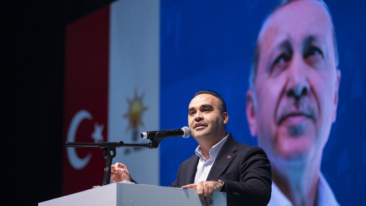 Bakan Kacır'dan Savunma Sanayisine Vurgu: "Roketleri Geliştireceğiz"