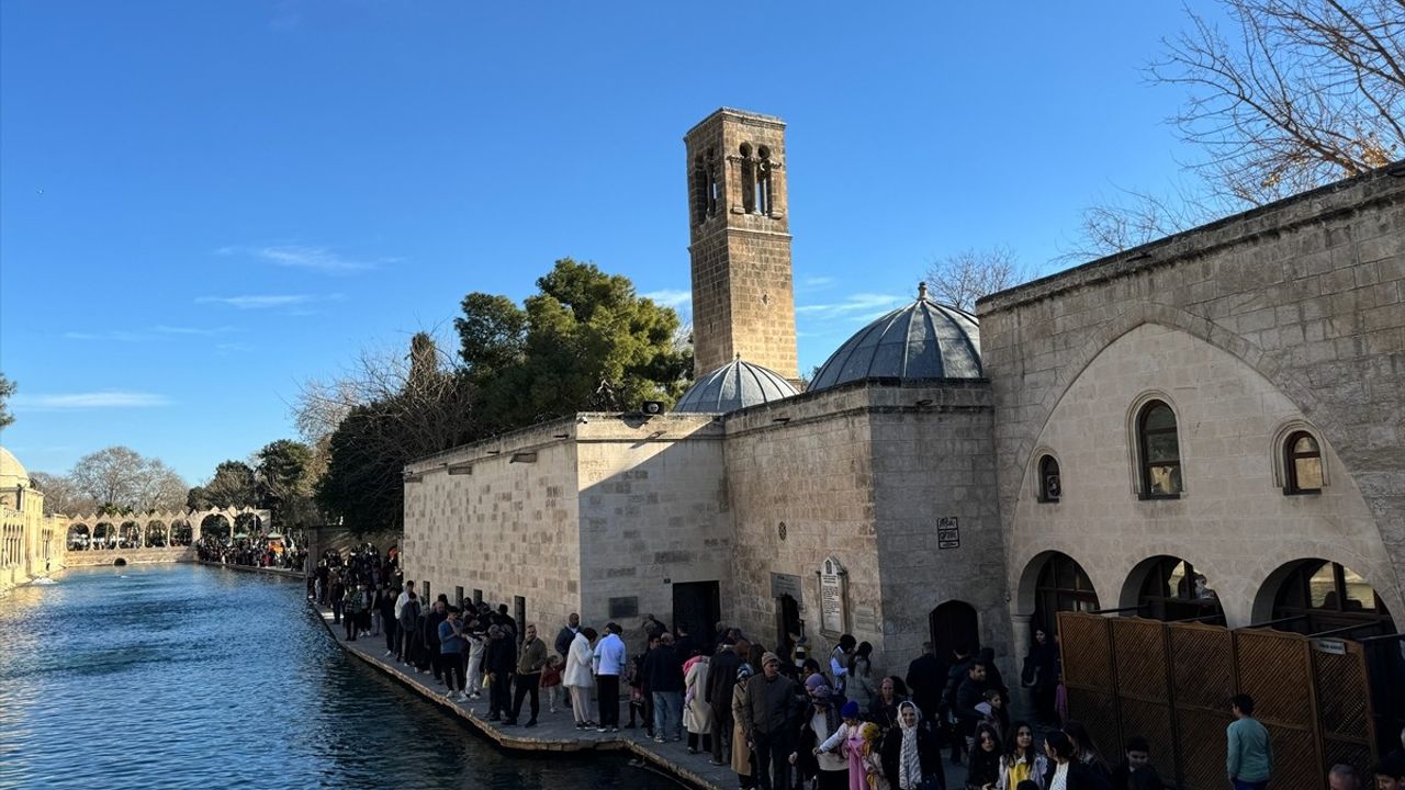 Balıklıgöl'de Yarıyıl Tatili Yoğunluğu