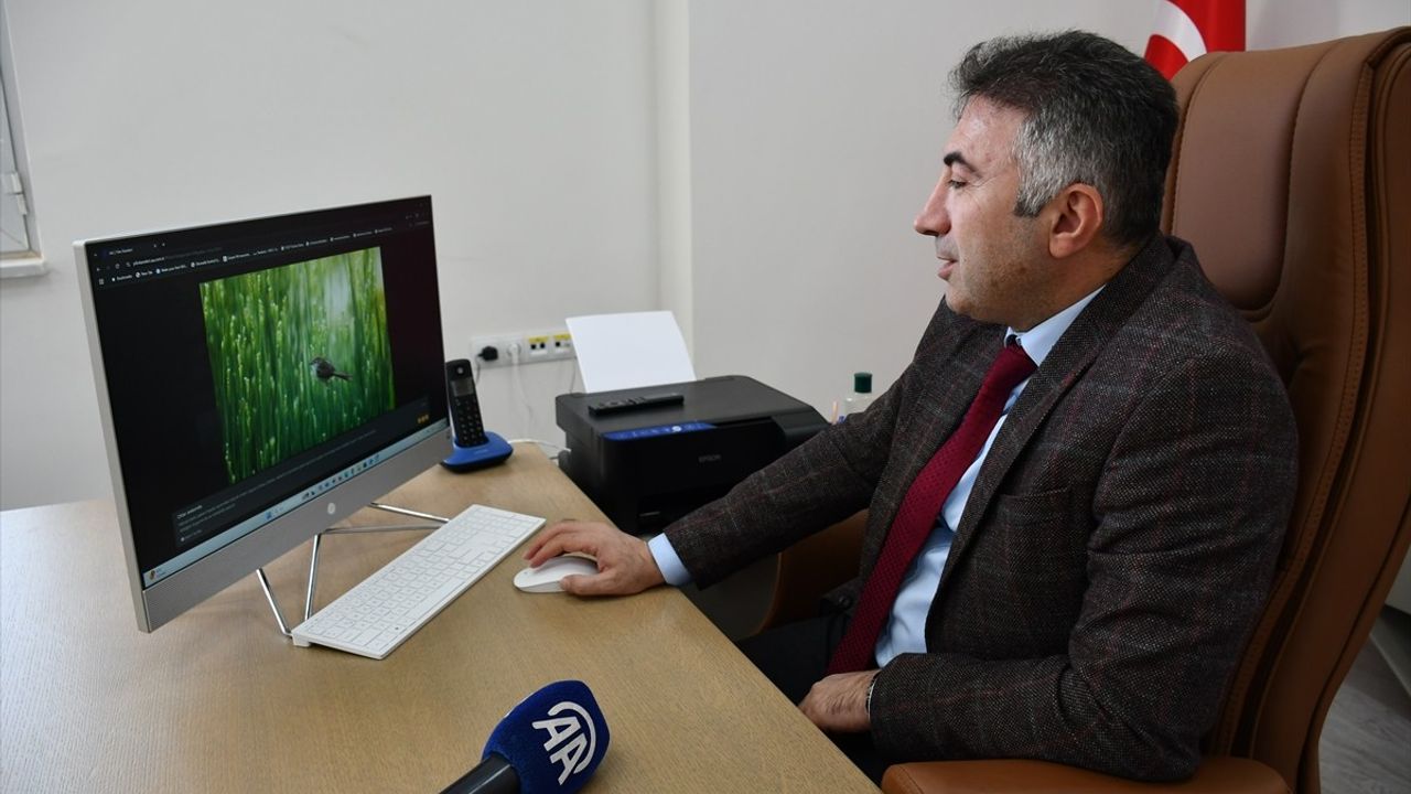 Batman Üniversitesi Rektörü Prof. Dr. İdris Demir, 'Yılın Kareleri' Oylamasına Katıldı