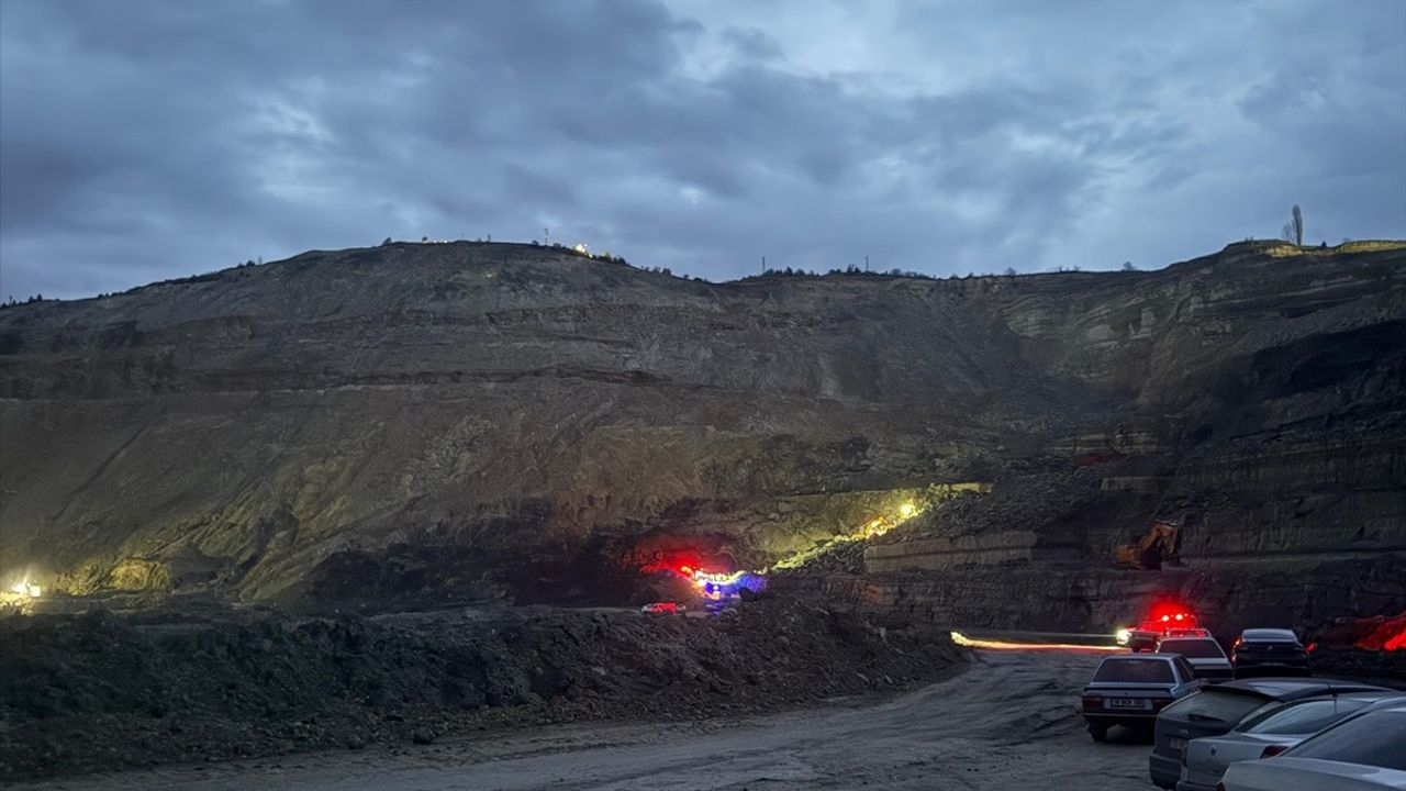 Bursa'da Maden Patlatması Sonrası Trajik Kaza: Bir Çalışan Hayatını Kaybetti