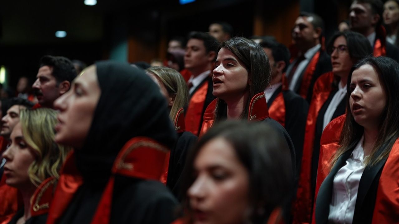 Cumhurbaşkanı Erdoğan'dan Adalet Vurgusu: Eski Türkiye'ye Dönüş Yok!