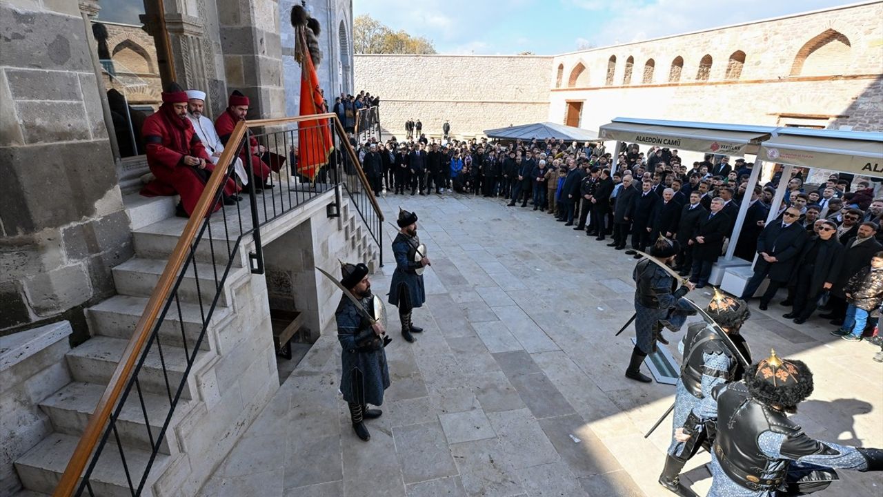 Cumhurbaşkanı Yardımcısı Yılmaz, Konya'da Önemli Ziyaretler Gerçekleştirdi