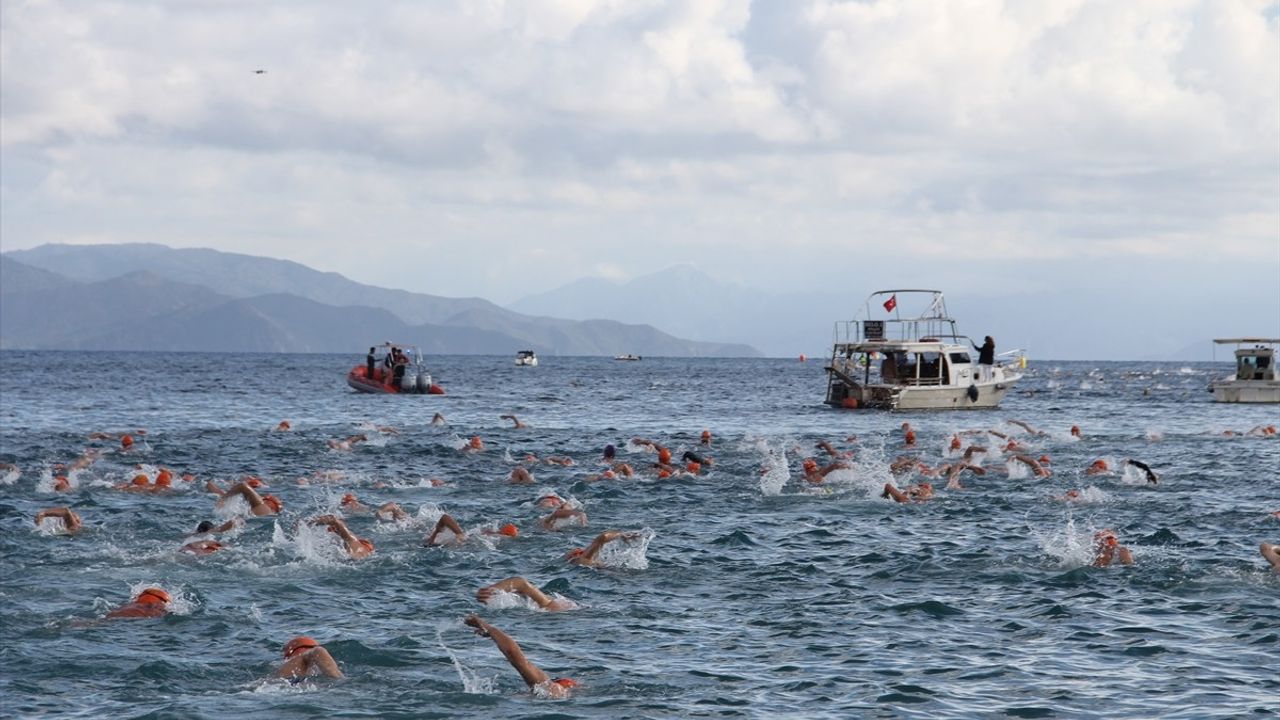 Datça'da 19. Açık Deniz Kış Yüzme Maratonu Rüzgar Gibi Geçti