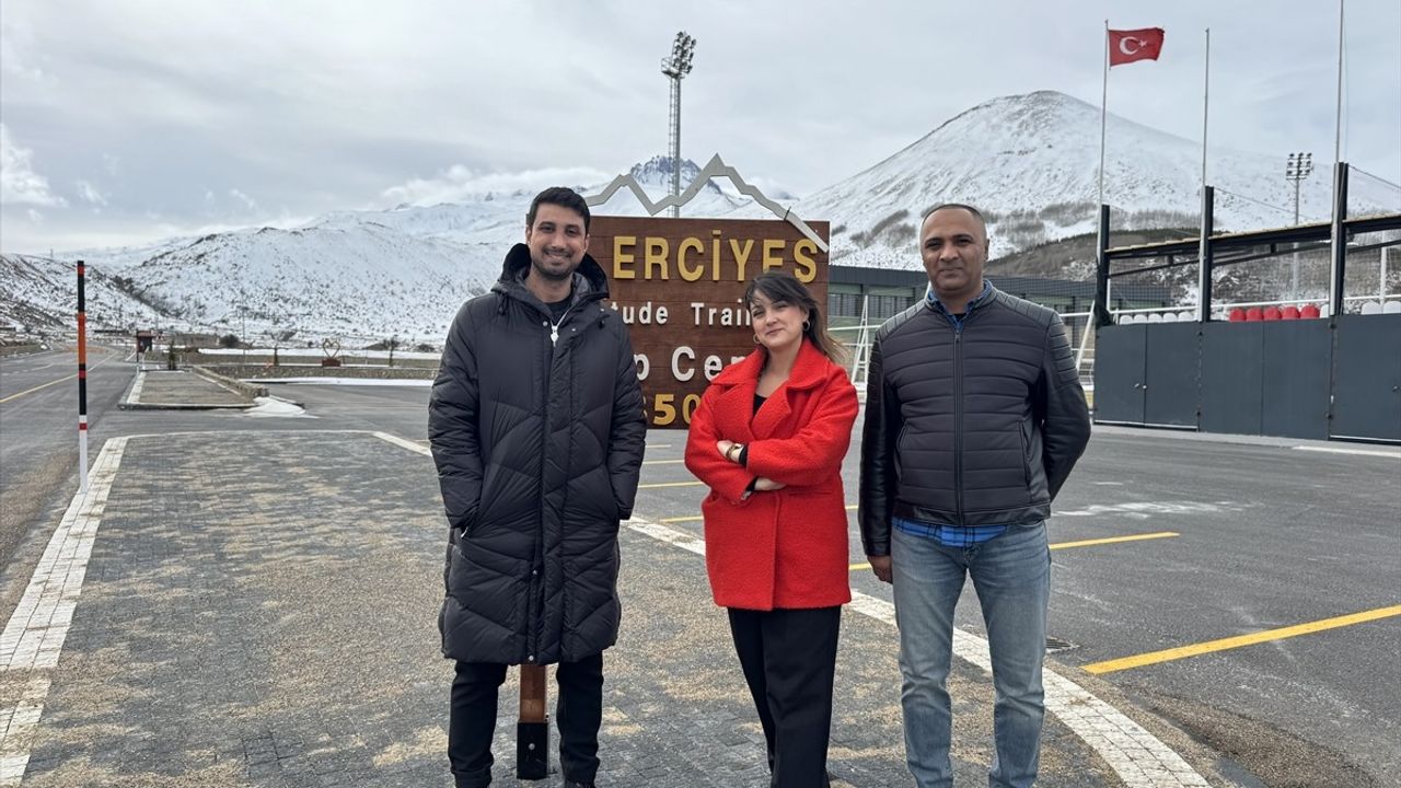 Erciyes Yüksek İrtifa Kamp Merkezi, İngiliz ve İspanyol Acentelere Tanıtıldı