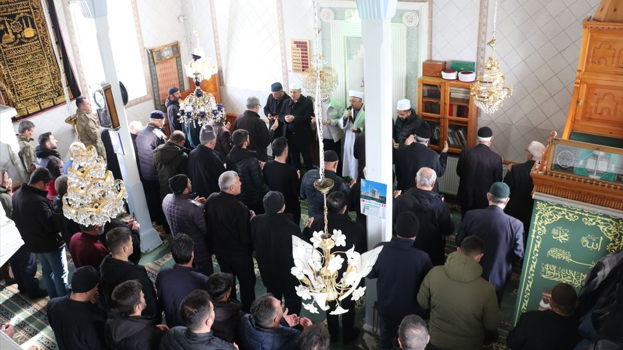 Erzurum'da Şehit Astsubay Taha Nergiz İçin Mevlit Töreni Düzenlendi